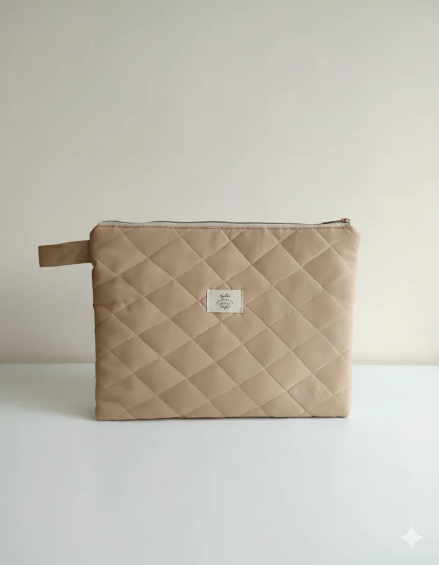 Sütlü Kahve Kapitone Tablet ve Portföy Çantası