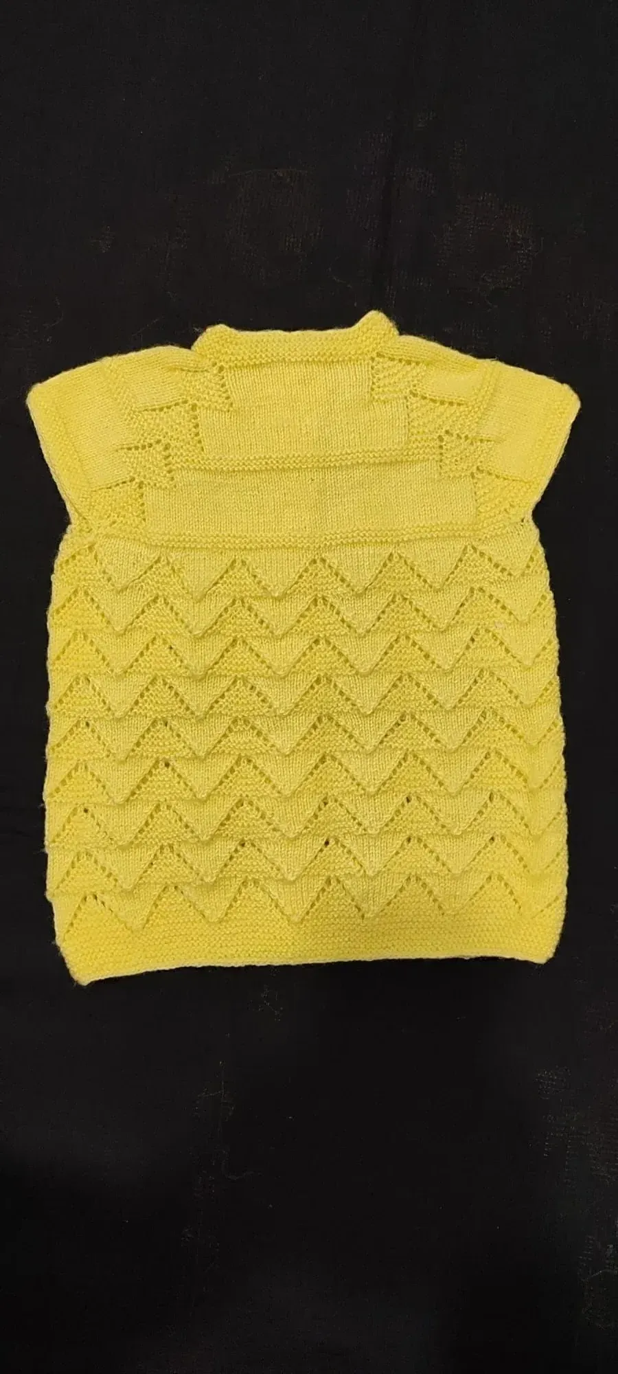 Sarı Renkli Örgü Çocuk Yeleği (2-3 Yaş) - El Emeği